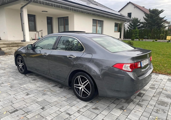 Honda Accord cena 31999 przebieg: 214178, rok produkcji 2008 z Brzesko małe 232